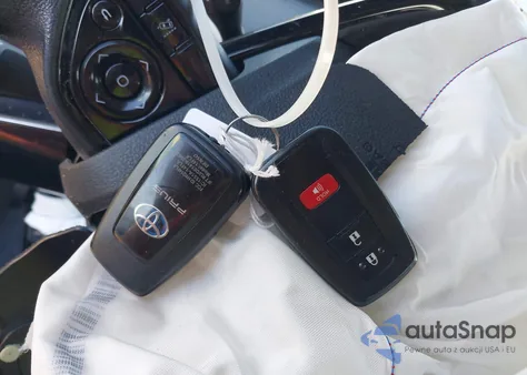 2021 Toyota Prius Le из США, поврежденный, VIN JTDKAMFU6M3144230